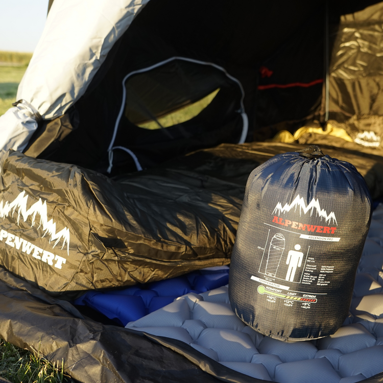 Sommerschlafsack ultraleicht – kompakt & bequem für warme Nächte